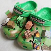 Gambar Ready Terkeren Crocs Character Kids Sandal | size 22-35 | minion juras - Avengers Black, EU 22-23 / C7 dari shifaofc99 undefined 2 Tokopedia