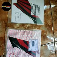 Gambar STIKER SAYAP KECIL KANAN KIRI NINJA SS ZEBRA MERAH 2014 /15 ORIGINAL KAWASAKI dari SINYO PARTS KAWASAKI undefined 1 Tokopedia