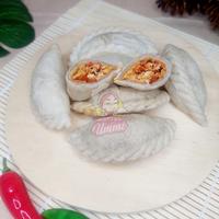 Gambar Cireng Isi Ayam Suwir Pedas / Keju / Bakso Pedas Isi 10 Pcs - AyamSuwirPedas, Isi 10 pcs dari Jajanan Warung Ummi undefined 2 Tokopedia