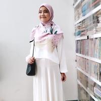 Gambar Moonbow Syimpi blouse wanita lengan panjang - Putih dari Moonbow undefined 1 Tokopedia