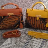 Gambar Tas Batik Tulis Solo Tas Kulit Wanita | Terbaru size 25 cantik dari Tamathacraft undefined 5 Tokopedia