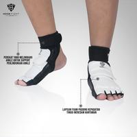 Gambar Pelindung Kaki Foot Guard Protector Taekwondo Hook Pelindung Kaki Taekwondo Hook Foot Gloves Sarung Pelindung Kaki Tae Kwon Do Foot Guard Protector Taekwondo - FGTH-KYORUGI, S dari Hook Fight Gear HQ undefined 2 Tokopedia
