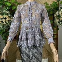 Gambar Kebaya Wisuda | Kebaya Wedding | Kebaya Serbaguna dari KebayaFashion13 undefined 1 Tokopedia