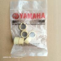 Gambar roller Yamaha Xeon karbu rc nmax aerox 155 44D set original type stand dari Sinarmas motor undefined 3 Tokopedia