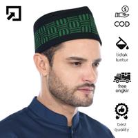 Gambar Songkok Kopiah Peci Dewasa Anak Pria Muslim Nusantara Rahmen Premium - Black Red, No 1 Anak dari Injection Project undefined 1 Tokopedia