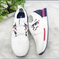 Gambar Sepatu Hush Puppies Sneakers Lockridge Pria - Putih, 43 dari Brand-orig undefined 2 Tokopedia