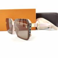 Gambar kacamata wanita sunglasses syahrini model terbaru dari optik Lulu undefined 4 Tokopedia