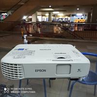 Gambar PROYEKTOR EPSON EB-X06 BEKAS BAGUS dari KREASIE COMPUTAMA undefined 3 Tokopedia