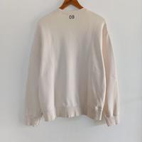 Gambar crewneck sweater logo C Covernat cream dari GD Perkasa undefined 2 Tokopedia