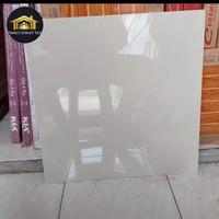 Gambar GRANIT KERAMIK LANTAI CREAM POLOS 60X60 PROCLAEN dari FAMILY GRANIT TILE undefined 2 Tokopedia