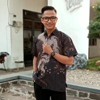 Gambar Kemeja Batik Pria Lengan Pendek Dewasa Baju Kerja Kantor Kondangan - Coklat, M dari Batik Haryono Store undefined 3 Tokopedia