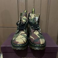 Gambar Dr martens 1460 Made In England SE Camouflage 8 holes dari Mollyshame undefined 4 Tokopedia