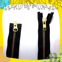 Gambar RESLETING ZIPPER SLETING JAKET YKK GOLD 2 KEPALA NO 5 EMAS PANJANG 70 dari jamishoopp undefined 4 Tokopedia