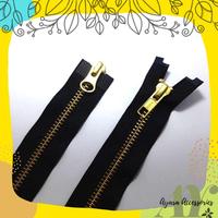 Gambar RESLETING ZIPPER SLETING JAKET YKK GOLD 2 KEPALA NO 5 EMAS PANJANG 70 dari jamishoopp undefined 2 Tokopedia