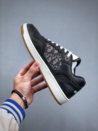 Gambar B27 Oblique Black Low-Top Sneaker - 46 dari YNJ Catalog undefined 5 Tokopedia