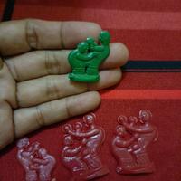 Gambar mainan jadul . kuaci petinju antik. dari Tarigan Mikha undefined 3 Tokopedia