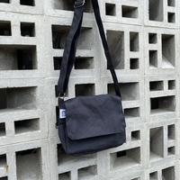 Gambar 𝐑𝐔𝐒𝐓𝐓𝐋𝐄 𝐀𝐑𝐂𝐇 - SMALL FLAP MESSENGER BAG / TAS SELEMPANG PRIA WANITA KANVAS / SLING BAG KANVAS / TAS KANVAS - ARMY dari Jana Hasanah undefined 4 Tokopedia