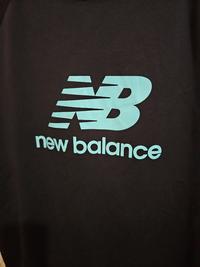 Gambar New balance NB big logo kaos baju size M dari Xendi clothe's undefined 2 Tokopedia