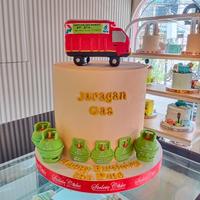 Gambar Kue Ulang tahun/Birthday Cake/Kue Ultah Tema Gas/Kue Costum/Kue Jakarta dari Stelette Cake_NEW undefined 2 Tokopedia