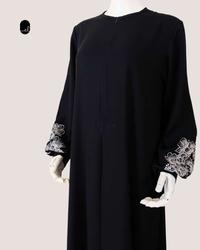 Gambar KANAYA Gamis JETBLACK - Elmika Hijrah #ayranashwa #elmikahijrah - M dari Ayranashwa Moslem Store undefined 2 Tokopedia