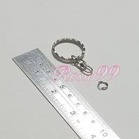 Gambar Ring Gantungan Kunci Kembang Ulir 2,8cm Rantai Putar Keychain Souvenir dari Rossy999 undefined 4 Tokopedia