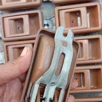 Gambar Handle Buka Pintu Dalam Kijang Super Originall Toyota dari Otit's Garage undefined 3 Tokopedia