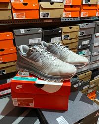 Gambar Sepatu Running Nike air max 2017 Light Bone 849559-005 Original BNIB dari RadarStoreID undefined 2 Tokopedia