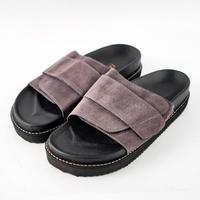 Gambar Sandal Cewe Couple Slide Original Sendal Slop Casual Unisex Wanita Pria Original 36-43 - Abu-abu, 41 dari Raiva Store undefined 2 Tokopedia