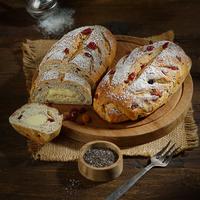 Gambar Momis Bakery roti cranberry cream cheese oleh oleh jajanan bandung dari Hopestore08 undefined 1 Tokopedia