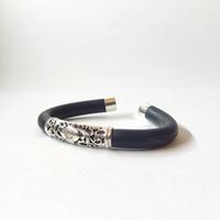 Gambar Gelang Bracelet Cuff  Kulit Anyam Leather Bunga Kepang Perak Silver Bali Asli 925 Pria Wanita Hitam dari KrisnaSilver undefined 2 Tokopedia