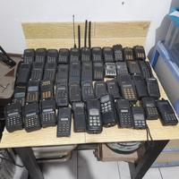 Gambar HT second 47 set =kenwood 22, motorola 10,icom 9,sisanya alinco dll borong dr proyek dari Bandung Music & Antique undefined 1 Tokopedia