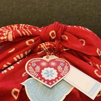 Gambar Spesial SCENTSIBILITY FUROSHIKI BATIK GIFT WRAP - Batik Wrap / Gift Box - Gift Box dari Adindaku id undefined 3 Tokopedia