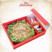 Gambar Box Mie Hampers Birthday Ulang Tahun | 2 Topping | Halal dari Mie Kedondong undefined 1 Tokopedia