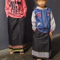 Gambar Boom Sarung Celana Instan Anak Remaja Dewasa Tk Sd Smp Sma Kain Sarcel Celsar Celarung Panjang Polos Motif Kotak Kotak2 Warna Kecil Laki Tanggung Pria Ibadah Sholat Muslim Instant Pinggang Karet Sarkoci Umur Usia Tahun Kelas 1 2 3 4 5 6 7 8 9 10 11 12 13 - Hitam, M (55 cm) dari Listyanieh Kios undefined 5 Tokopedia