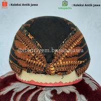 Gambar Blangkon Solo Mangkunegaran Batik Print - 56 dari Koleksi Antik Jawa undefined 4 Tokopedia