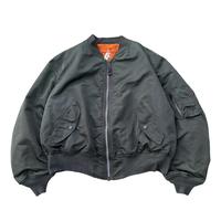 Gambar Alpha Industries MA-1 Flyer’s Jacket dari mars.stored undefined 2 Tokopedia