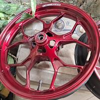 Gambar Velg r25 r 25 mt25 mt 25 yamaha pelek racing palang original ori copotan standar kelenkapan seperti s s dari jual sparepart aksesoris motor undefined 2 Tokopedia