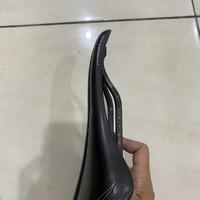 Gambar saddle specialized romin evo 143 original rail carbon dari Senyuman Tulus undefined 5 Tokopedia