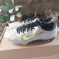Gambar sepatu bola NIKE SeCond 42 like new dari familidjaya_shop undefined 1 Tokopedia