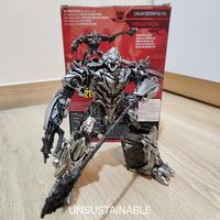 Gambar Transformers Studio Series 54 Megatron Voyager Class BIB dari UNSUSTAINABLE undefined 1 Tokopedia