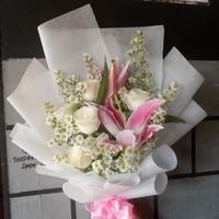 Gambar Buket Bunga Lily/Cassabalca Bogor Aniversary Wisuda Dll dari Toko bunga murah A2 undefined 2 Tokopedia
