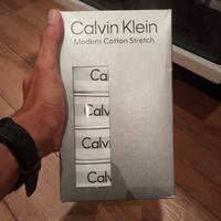 Gambar UNDERWEAR PRIA CALVIN KLEIN ORIGINAL - ISI 5 COTTON STRECH BOXER WHITE - Mix 5 warna, M dari Surf Original Store undefined 1 Tokopedia