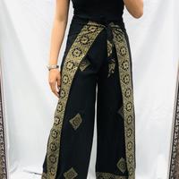Gambar WRAP PANTS MOTIF KAIN PRADHA BALI | CELANA KAPLER - Hitam dari Puspania.Co undefined 2 Tokopedia