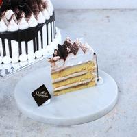 Gambar Momolin Bakery Choco Tiramisu - Tiramisu Cake - Birthday Cake dari Momolin Bakery undefined 4 Tokopedia