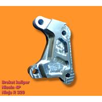 Gambar Breket Bracket Kaliper Rc3 Nissin Samurai 4P Pot Kawasaki Ninja R RR SS 300 320 mm - RR 300mm dari Double M Motoparts undefined 4 Tokopedia