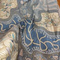Gambar kain batik dobby motif abstrak bunga biru dari Pusat Batik Yogyakarta undefined 2 Tokopedia