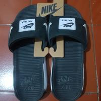 Gambar Sandal Nike Max Original Slop dari Barokahil undefined 1 Tokopedia