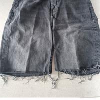 Gambar celana jeans hitam belel HnM dari MTD shop undefined 1 Tokopedia
