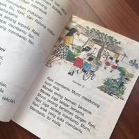Gambar Buku pelajaran - PENDIDIKAN PANCASILA DAN KEWARGANEGARAAN untuk SD kelas 2 tahun 1995 dari buya gallery antik 2 undefined 4 Tokopedia