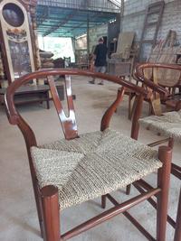 Gambar Kursi Bar Banteng Minimalis Kursi Bar Aestetik Kursi Bar Cafe Dan Resto Bahan Full Kayu Mahogany/Mahoni Impor dari Alam Cahaya Meuble undefined 4 Tokopedia
